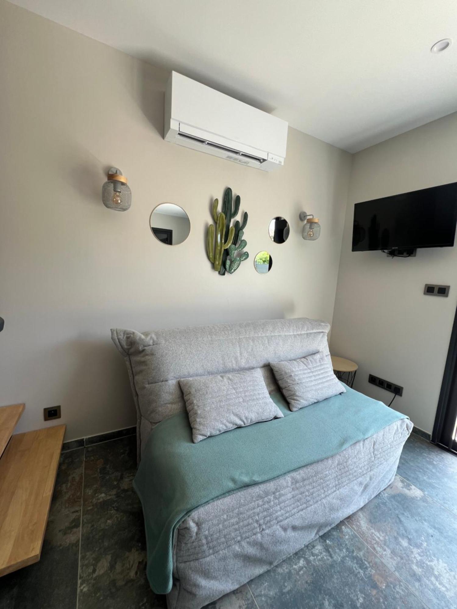 Petite Villa Paisible Hyères Extérieur photo