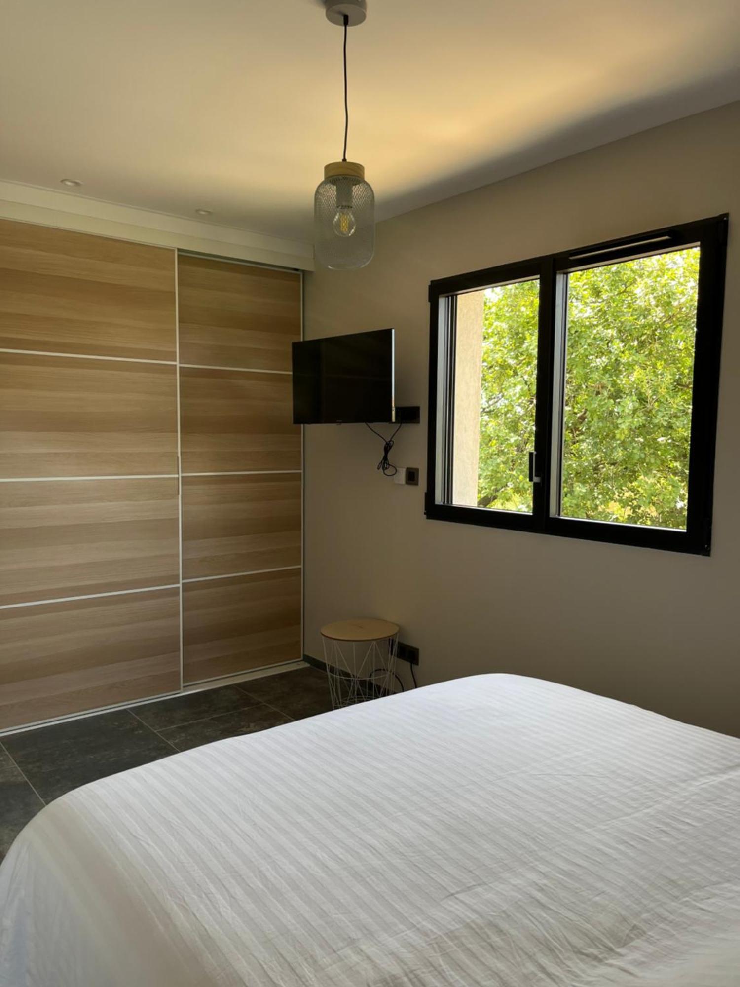 Petite Villa Paisible Hyères Extérieur photo